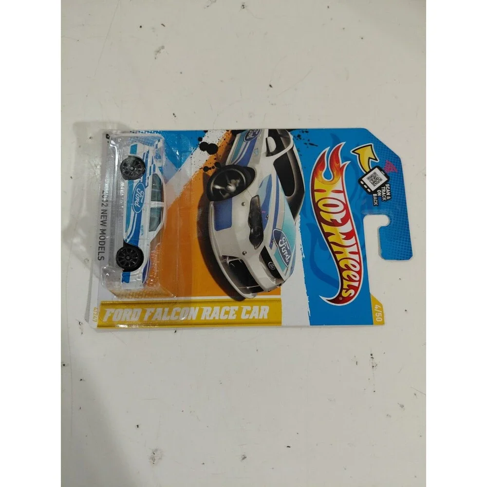 NIP Hot Wheels 2012 New Models 1:64 Die Cast Ford Falcon Australian V8 Supercar